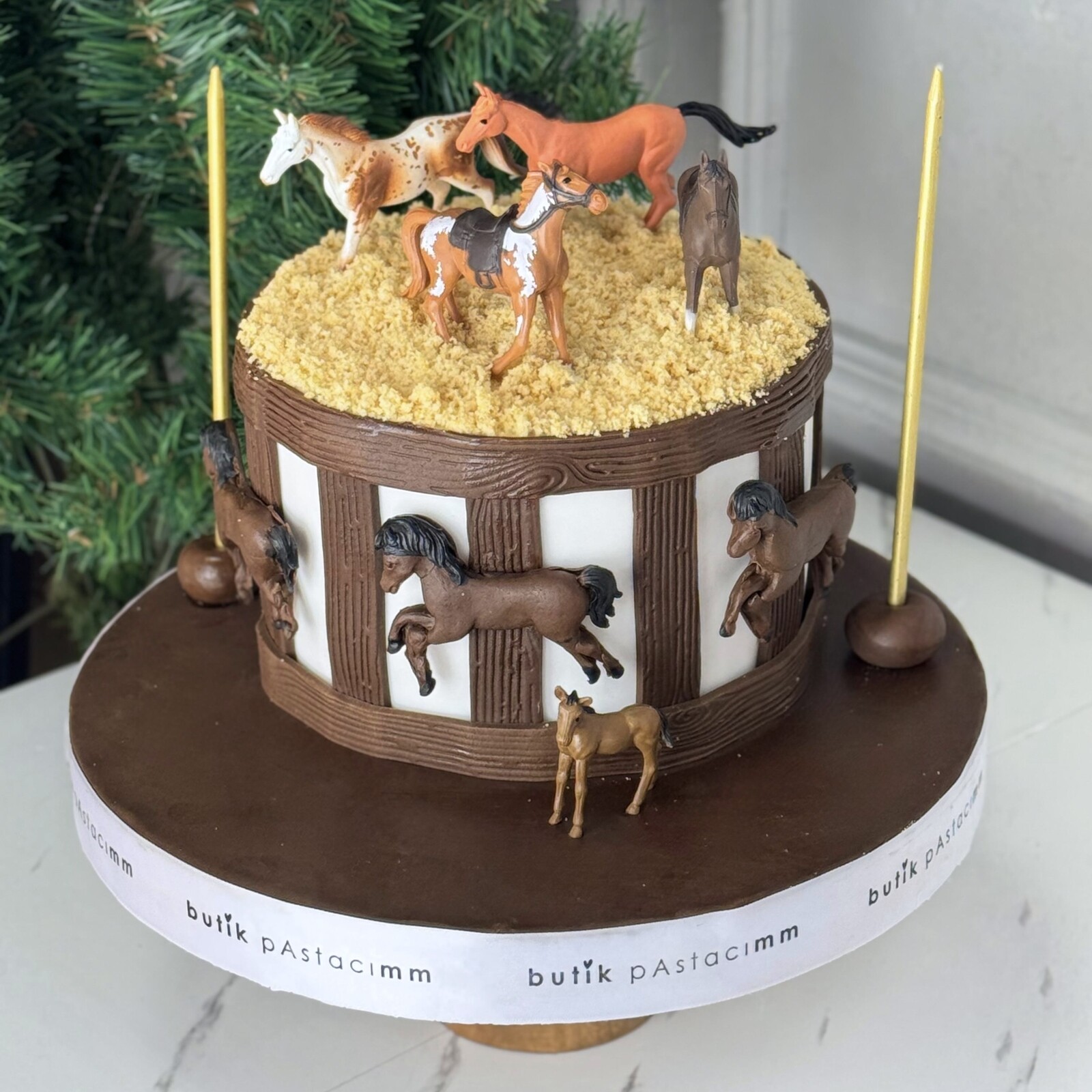 At Çiftliği Çocuk Pastası