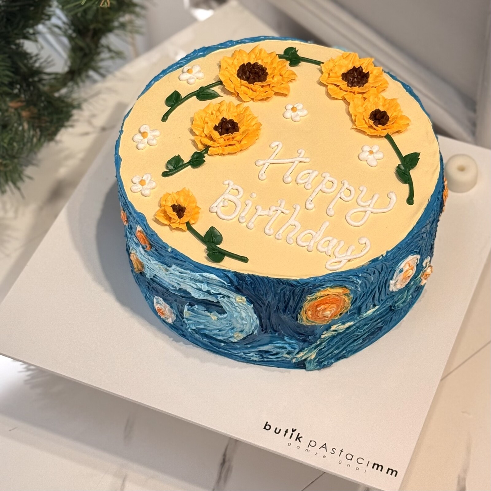 Ayçiçekli Yıldızlı Gece Pastası