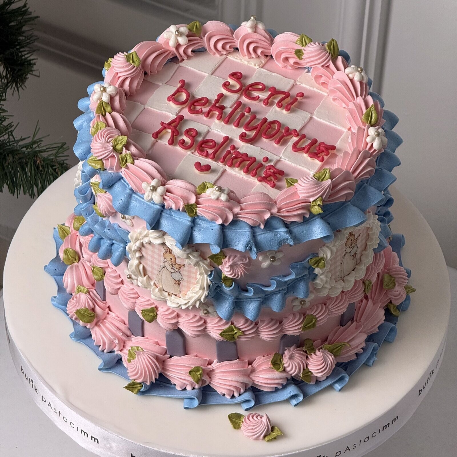 Baby Shower Kremalı Pasta