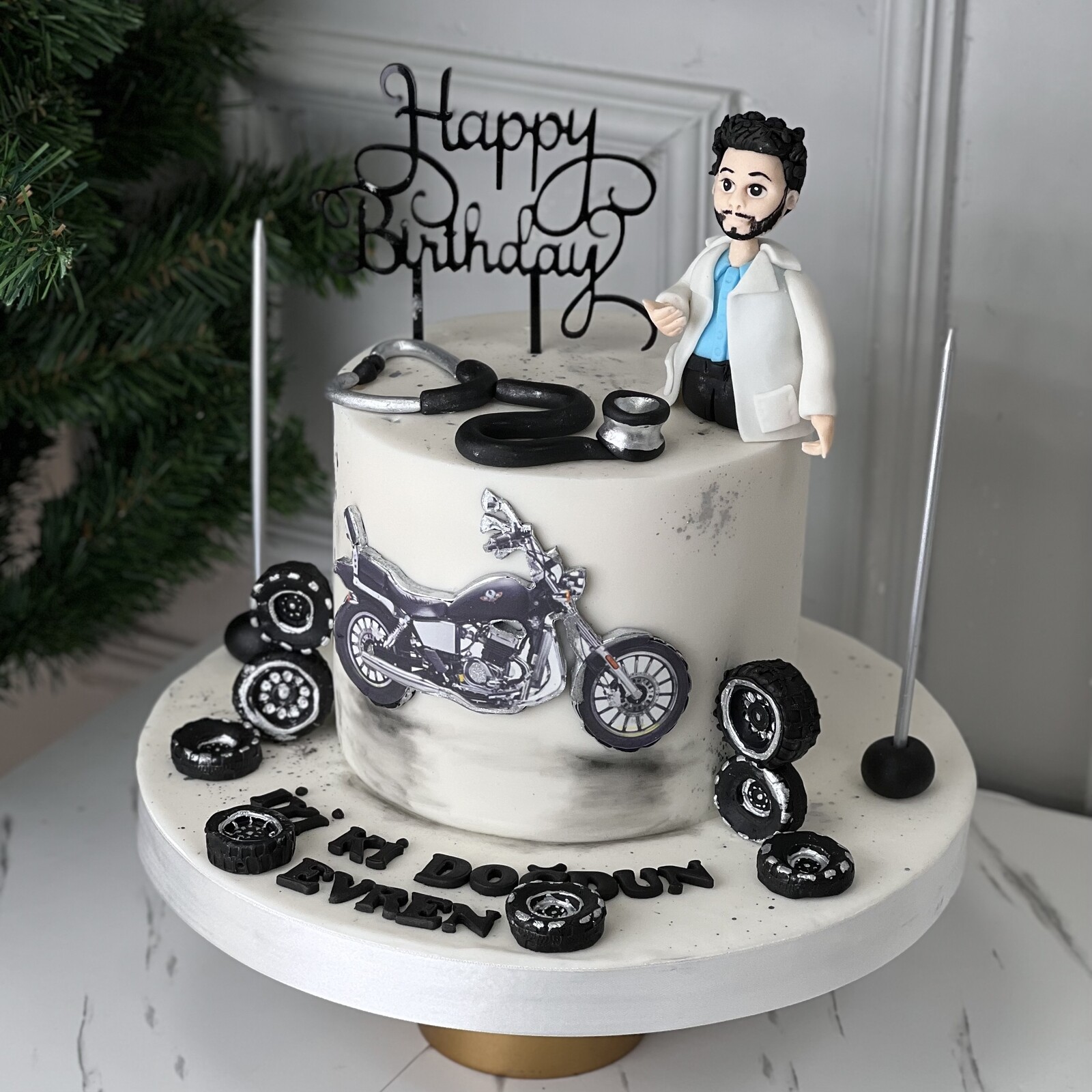 Bahar Dizisi Evrenin Pastası (Motor Pastası)