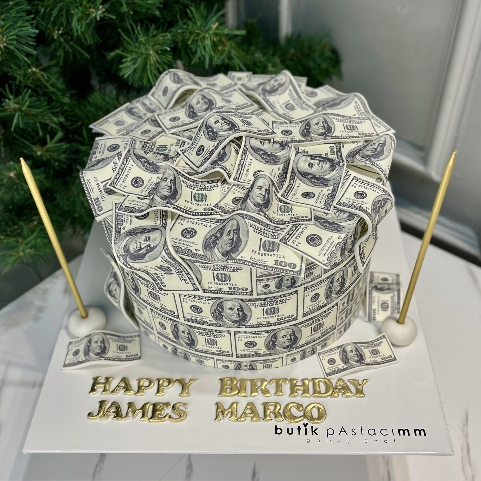 Dolar Detaylı Pasta