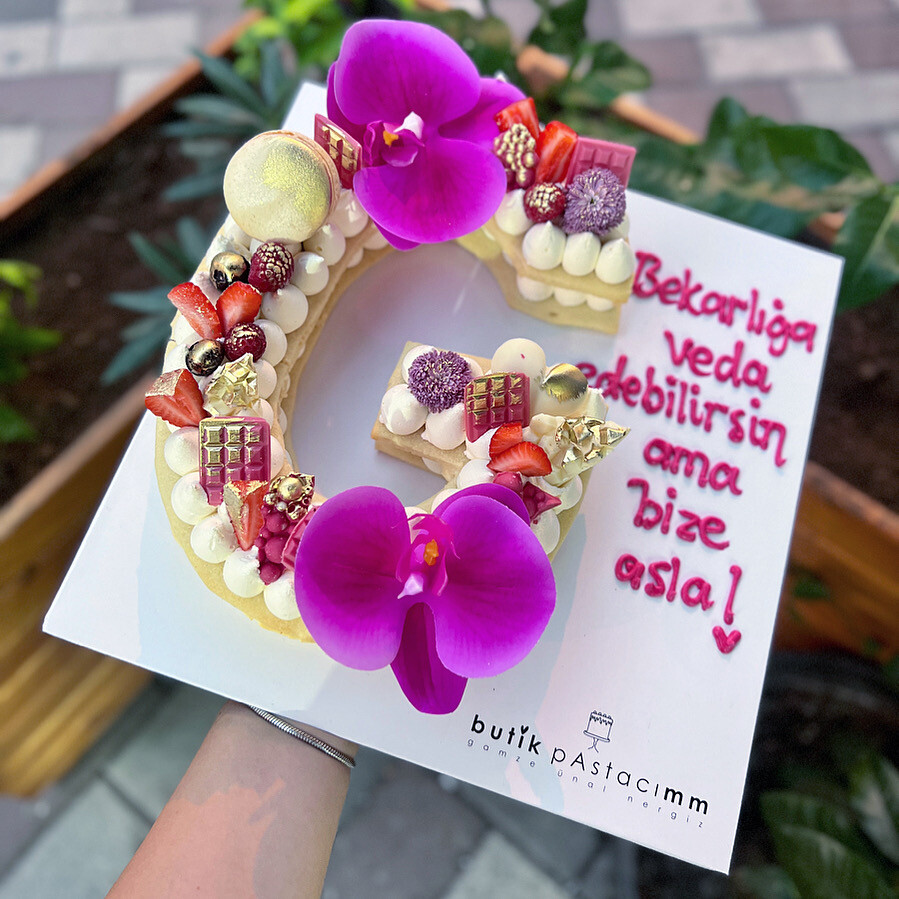 G Harf Kurabiye Pasta