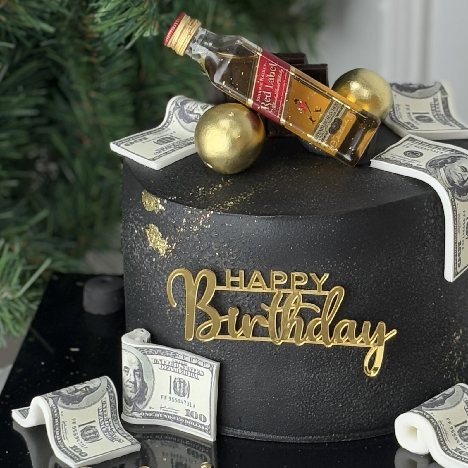 İçki Detaylı Mini Boy Erkek Pastası