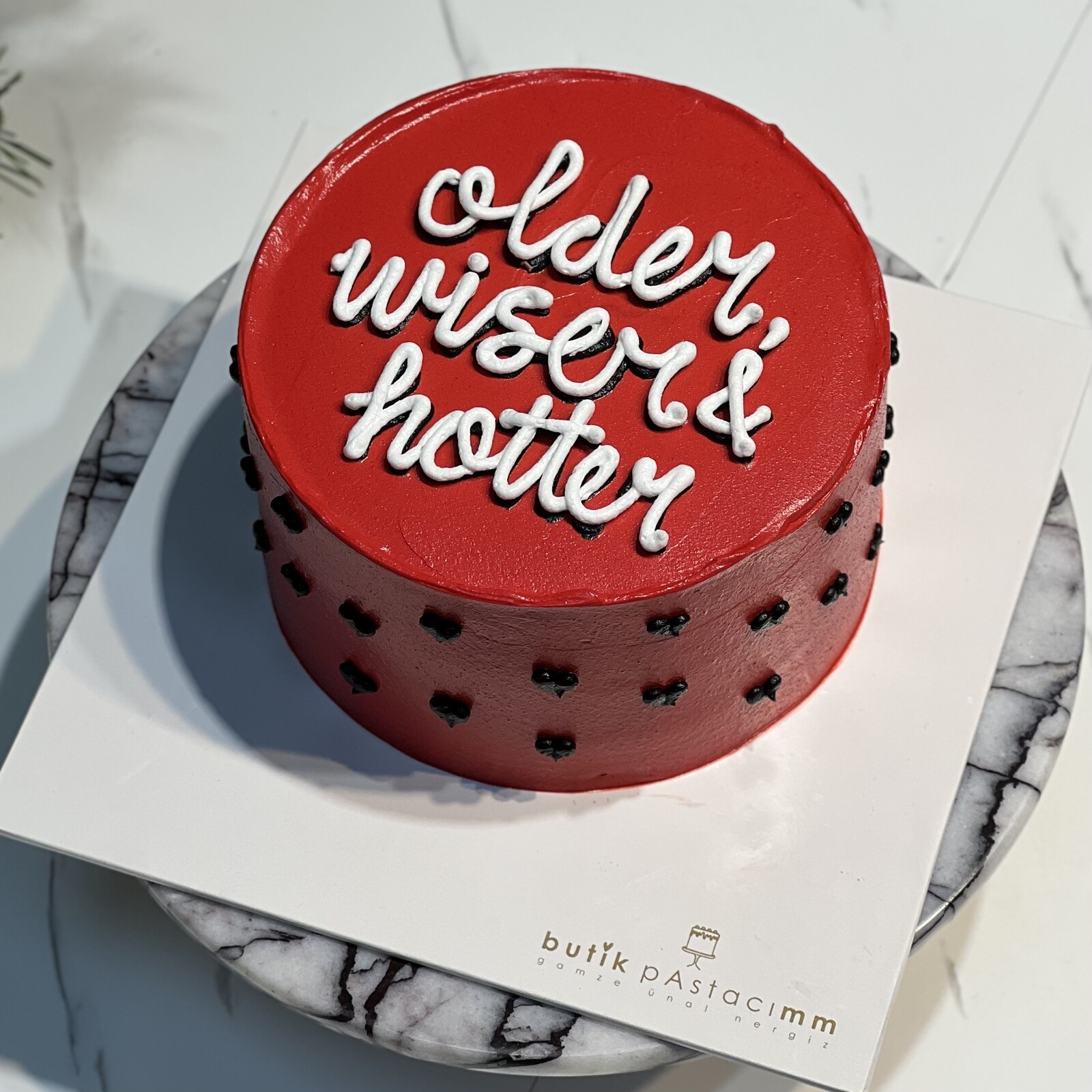 Kırmızı Kalpli Yazılı Pasta