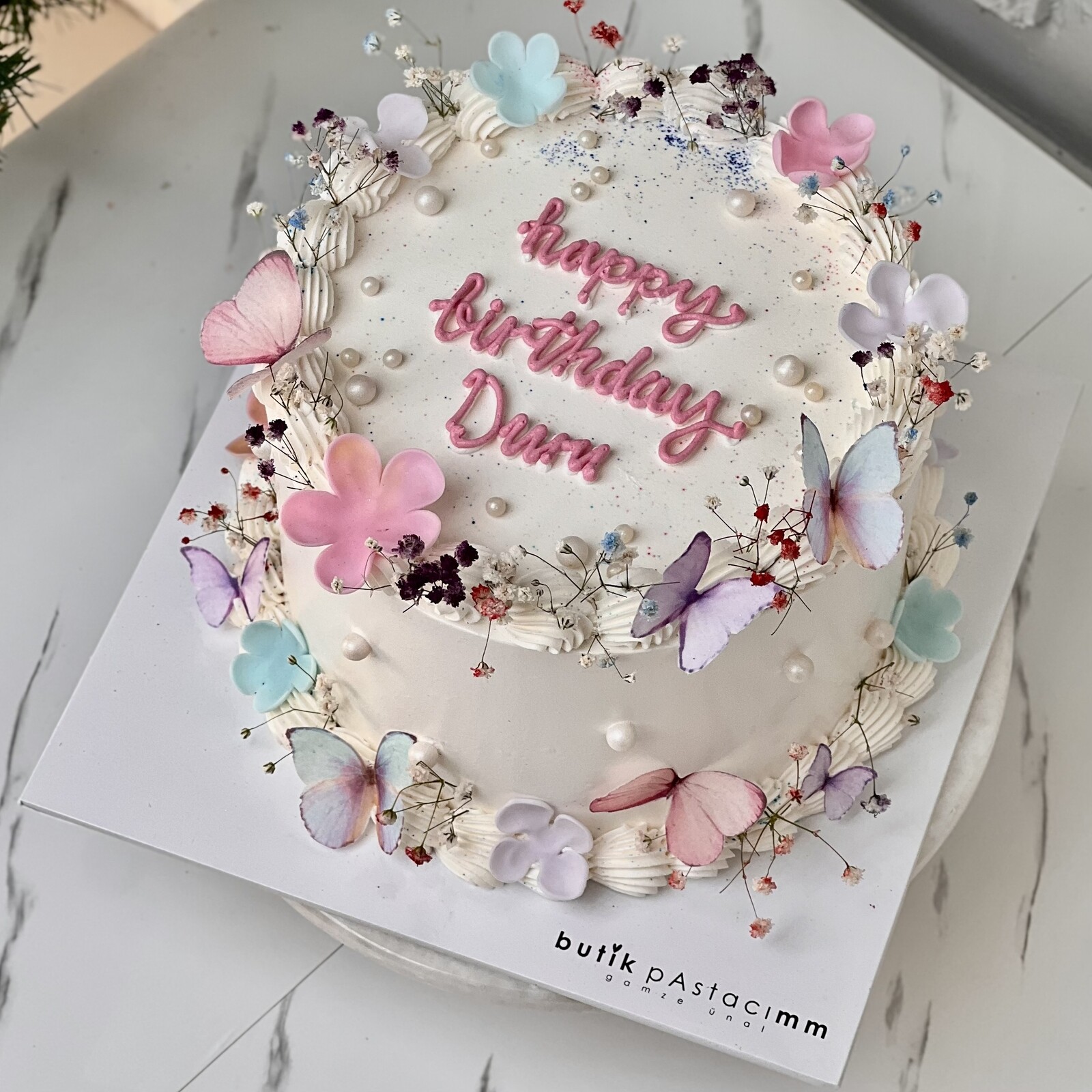 Mini Çiçekli Kelebekli Yazılı Pasta