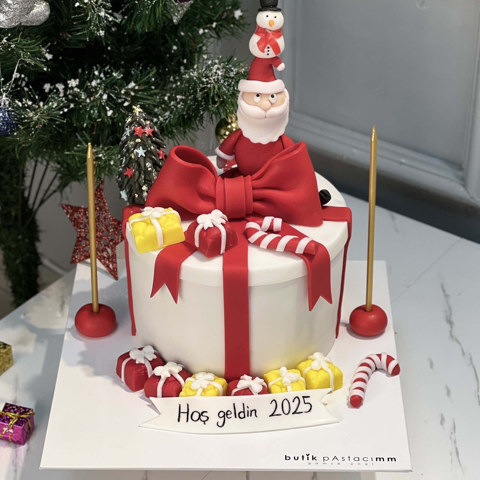 Noel Baba Yeni Yıl Pastası