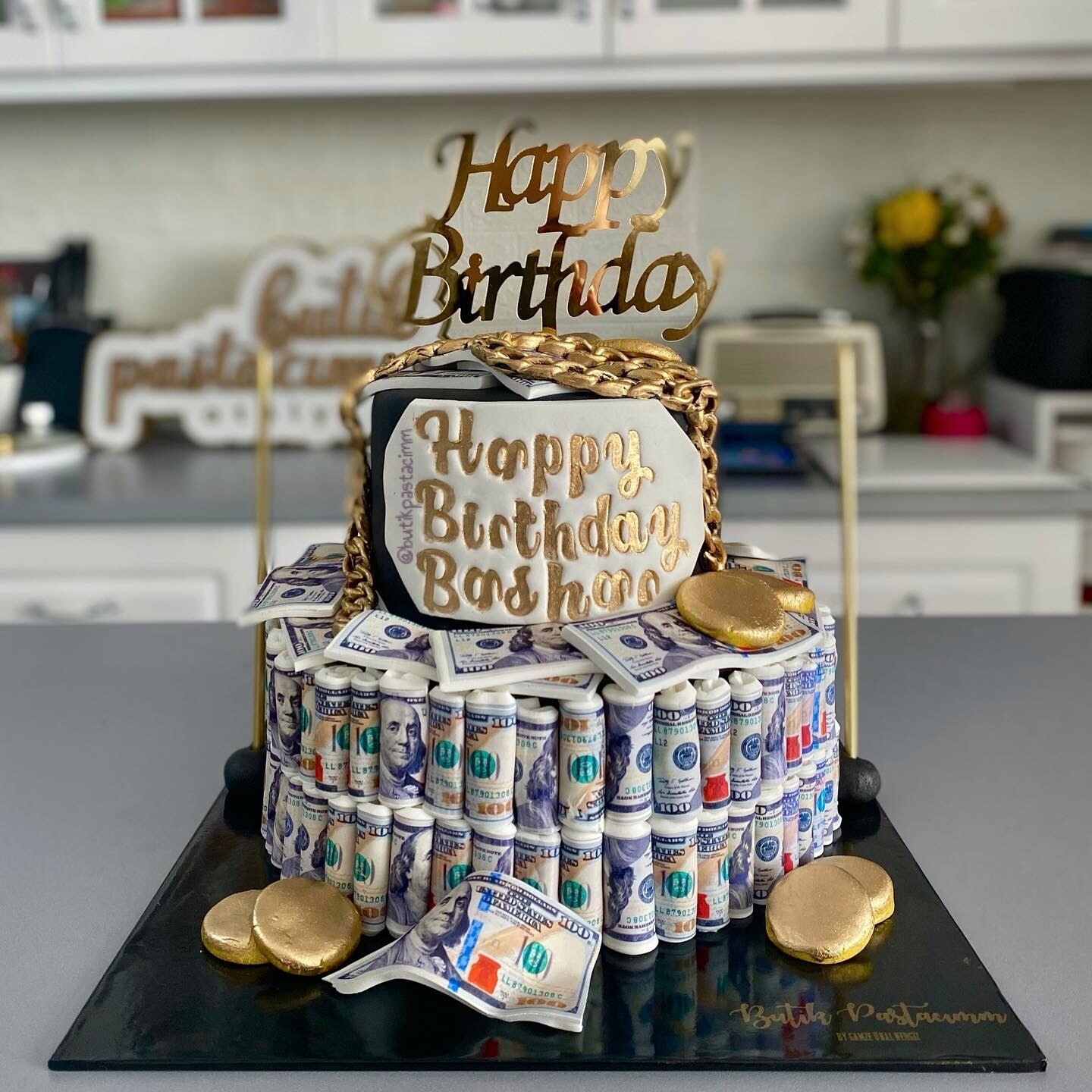 Orjinal Şişe Dizaynlı Tasarım Pasta 1