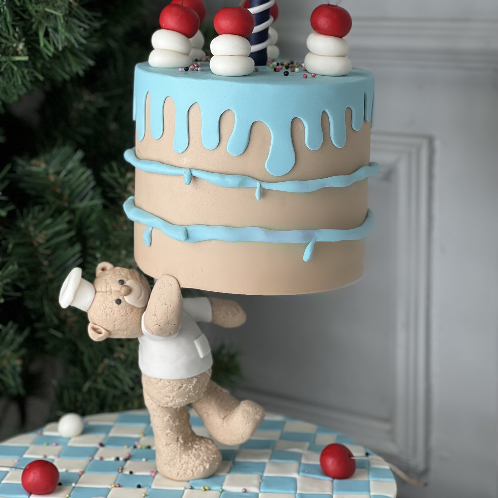 Pasta Taşıyan Şef Ayıcık Pasta