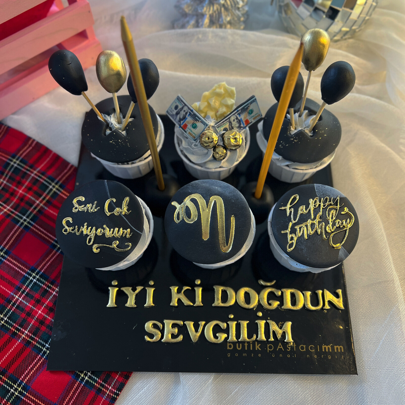 Tasarım ve Cupcake Set 1