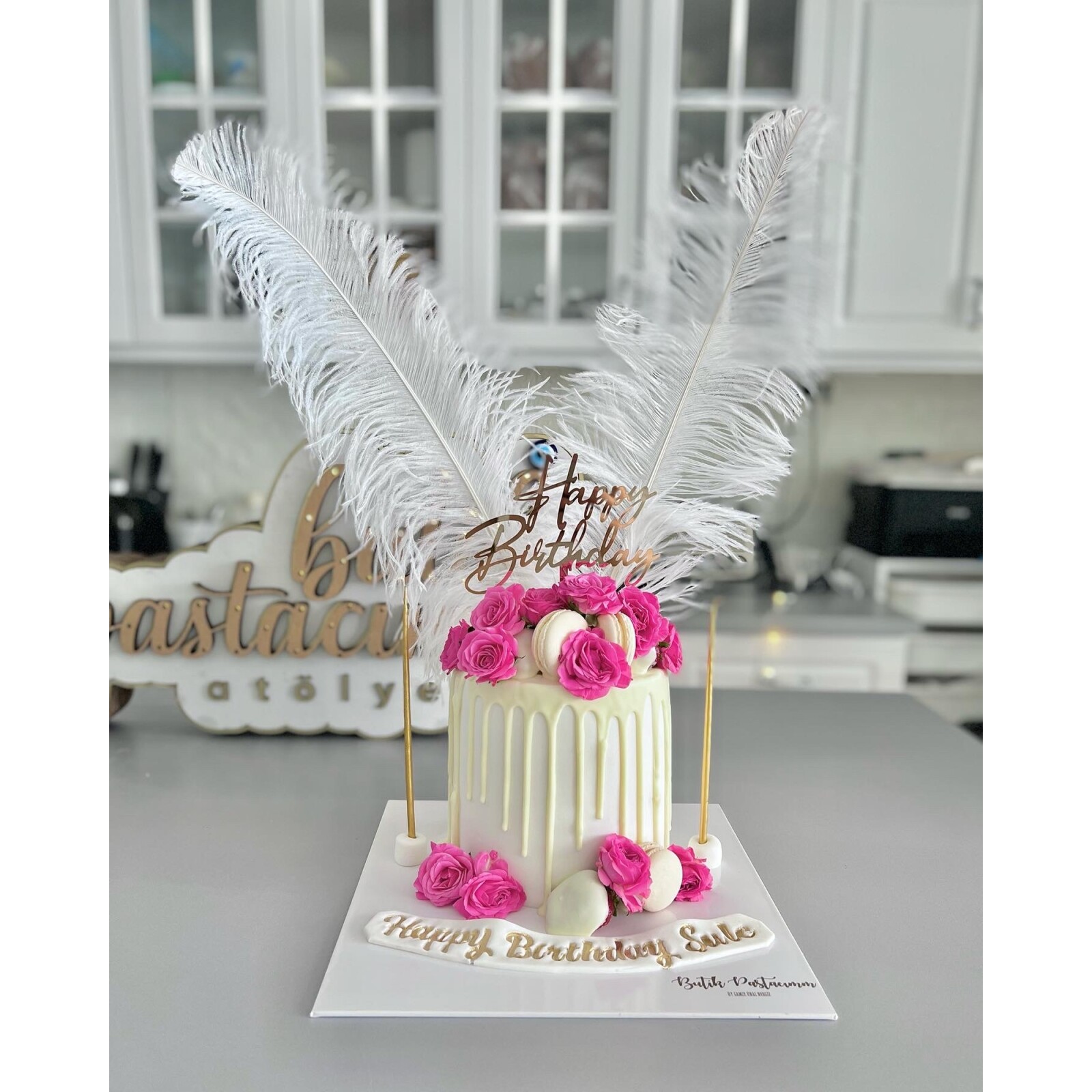 Pembe Çiçekli Tasarım Pasta