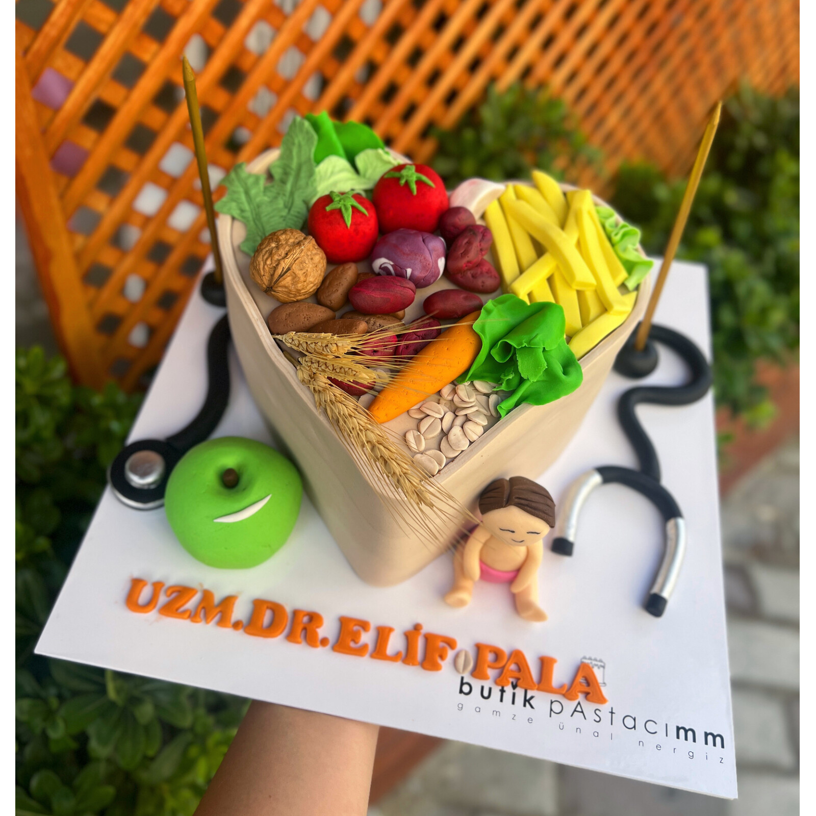 Sağlıklı Yiyecekler Pastası