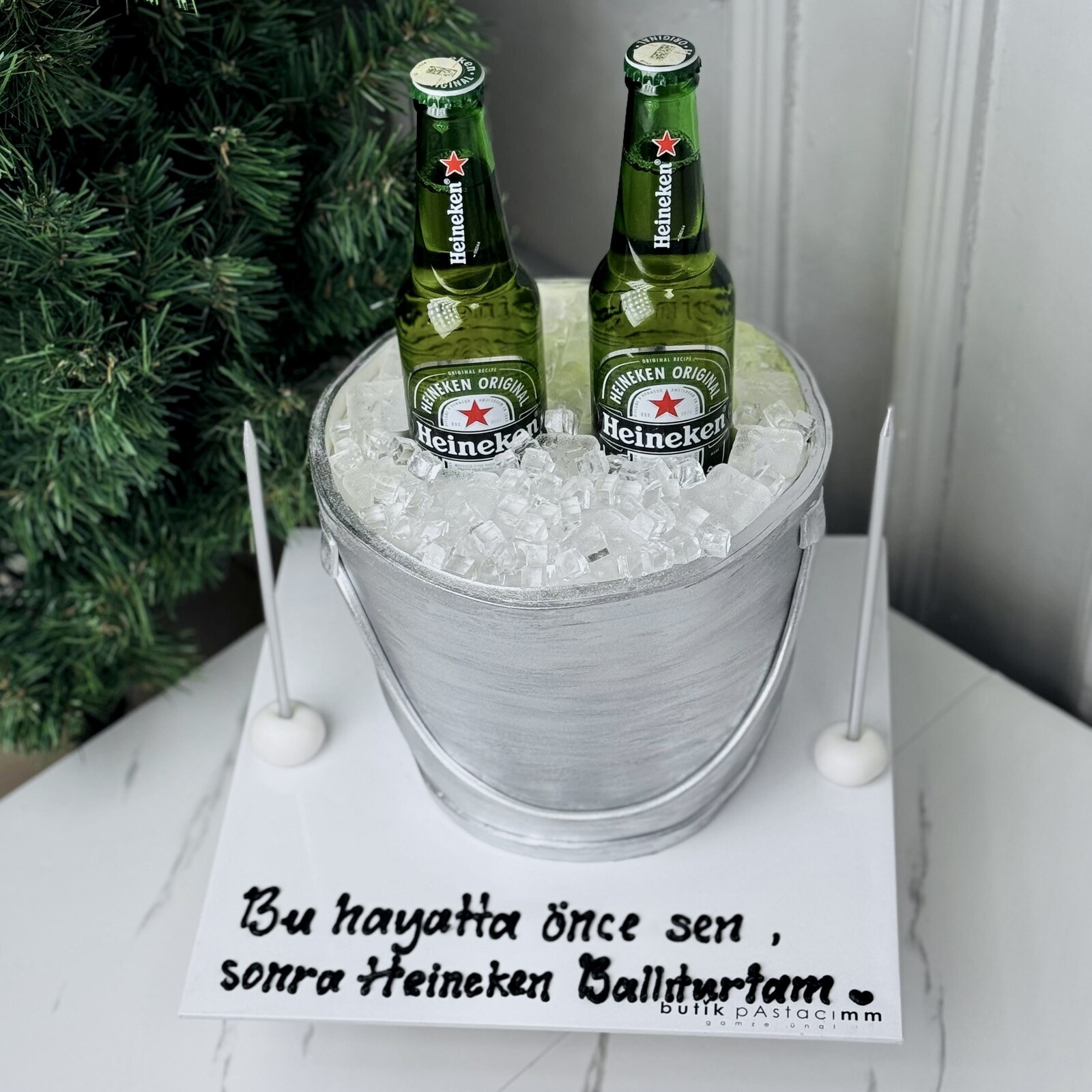 Şişe Kovalı Pasta