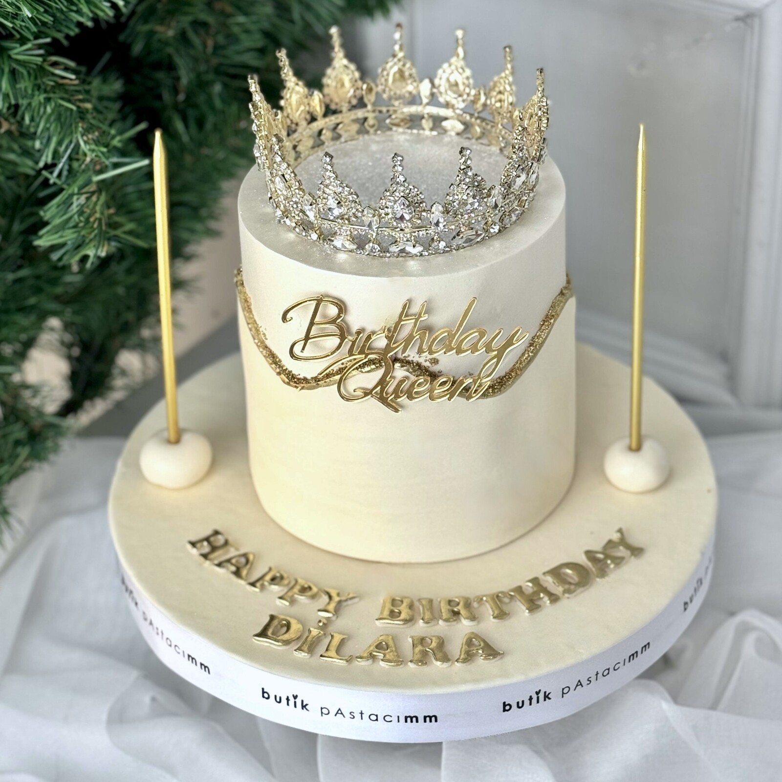 Taçlı Pasta (Simli Pasta Üfleme)