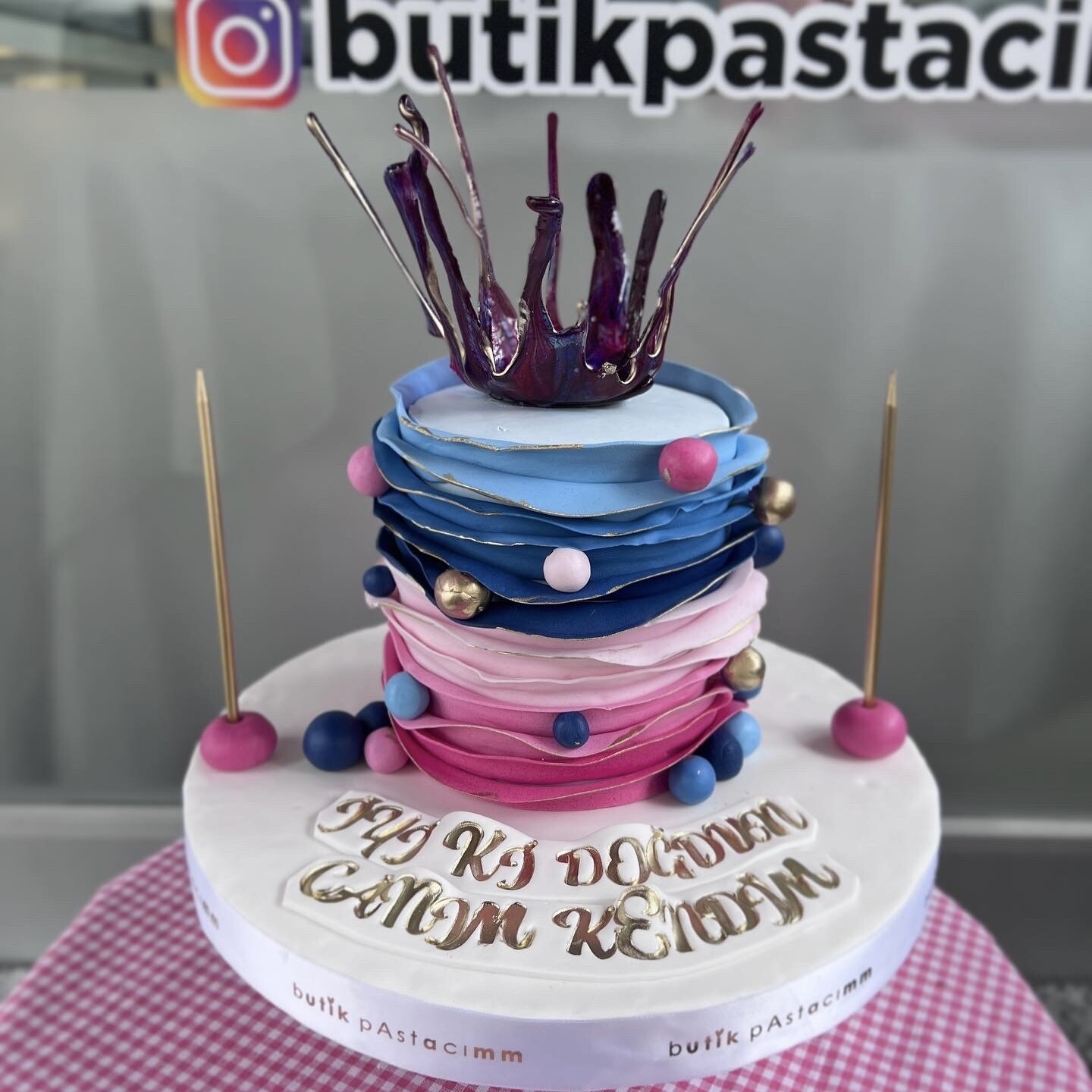 Tatlı Renk Geçişli Tasarım Pasta