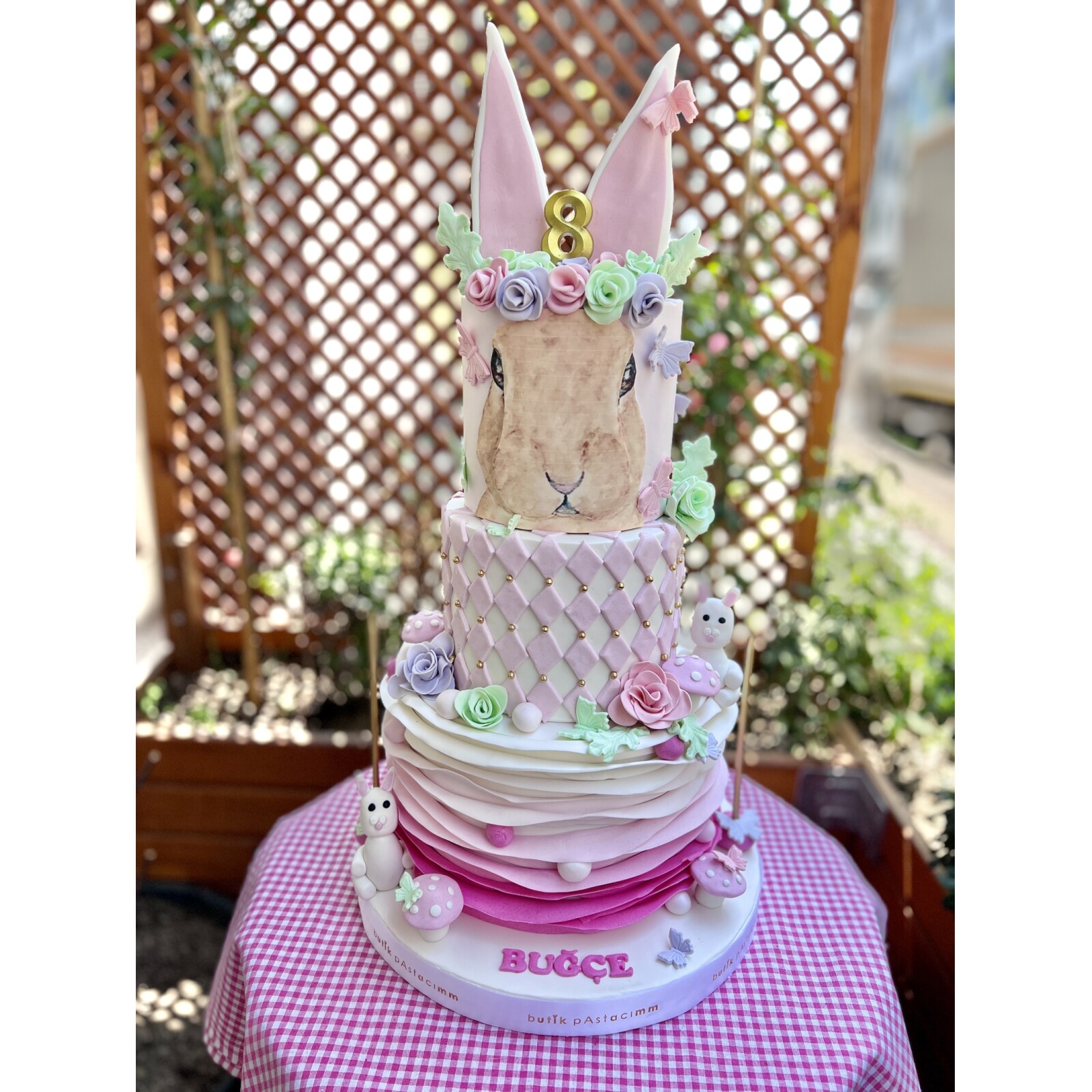 Tavşan Temalı Çocuk Pastası