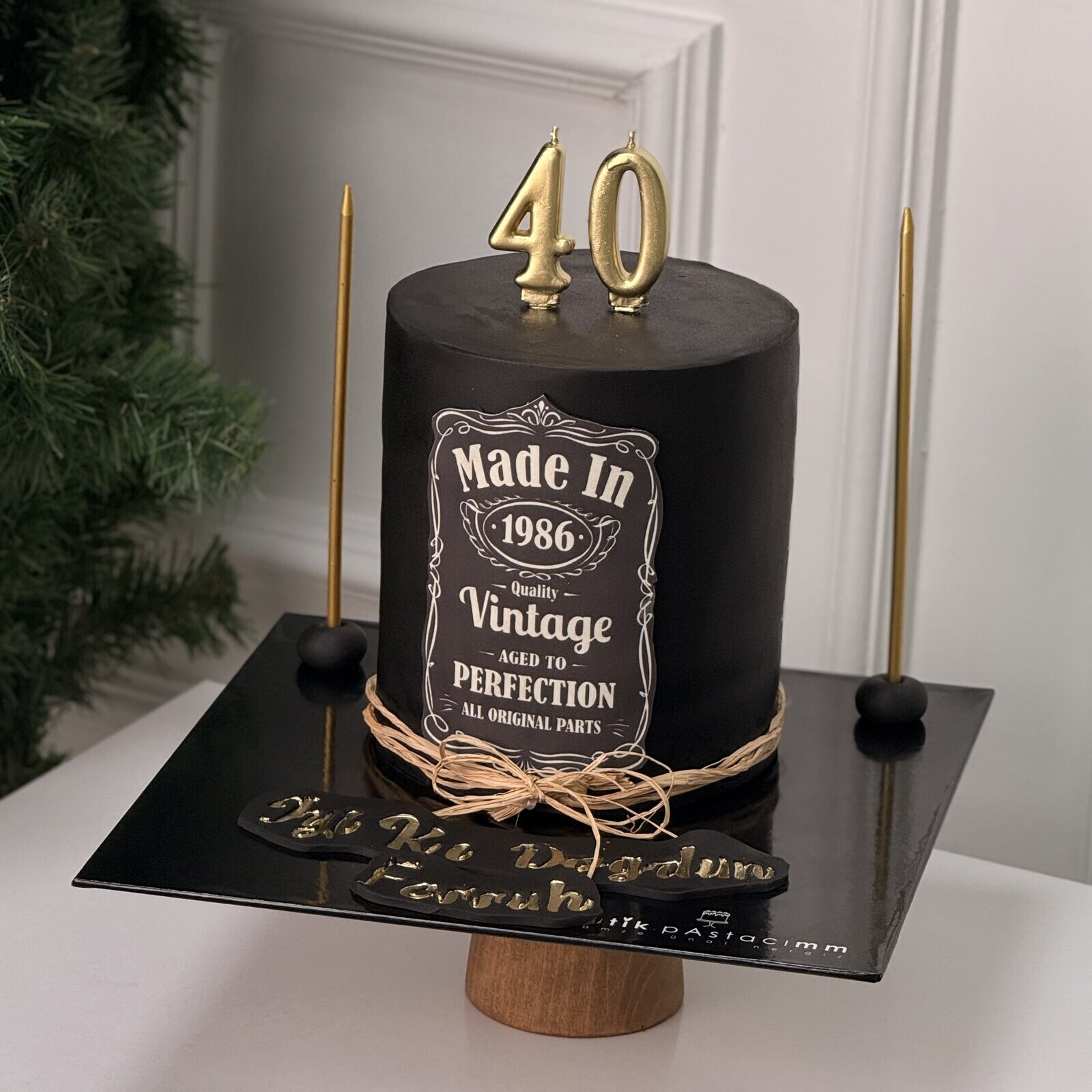 Vintage Erkek Pastası