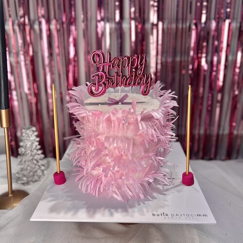 Wafer Paper Pembe Püsküllü Süslü Tasarım Pasta