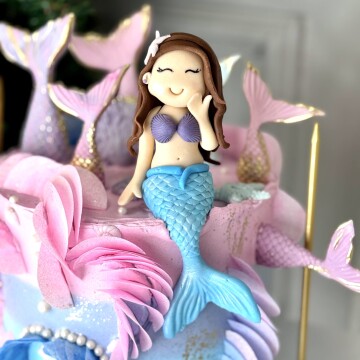Deniz Kızı Figürlü Çocuk Pastası