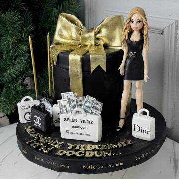 Bebek Figürlü Tasarım Pasta