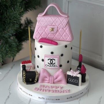 Çanta Detaylı Genç Kız Pastası