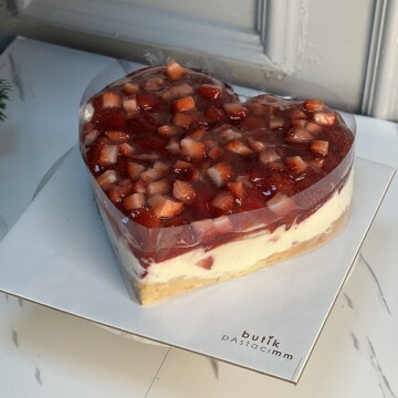 Çilekli Fraiser Pasta