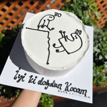 Çizimli Komik Yazılı Pasta