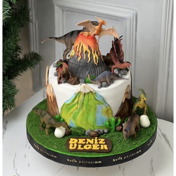 Dinazorlu Çocuk Pastası