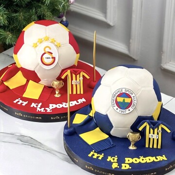 Futbol Toplu Taraftar Pastası