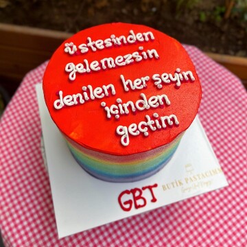 Gökkuşağı Renk Geçişli Yazılı Pasta