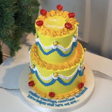 İki Katlı Vintage Dizayn Kirazlı Pasta (Sarı)