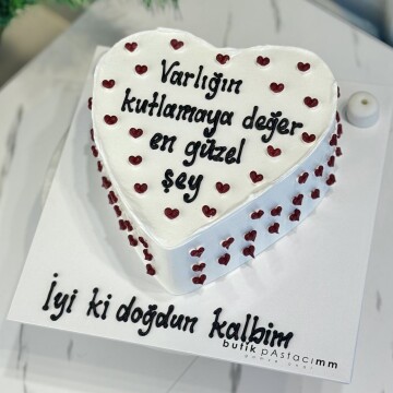 Kalpli Yazılı Pasta