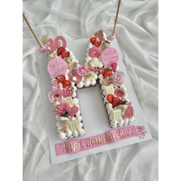 M Harf Kurabiye Pasta