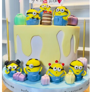 Minion Temalı Çocuk Pastası