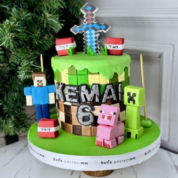 Roblox Tasarım Çocuk Pastası