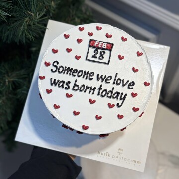 Romantik Yazılı Pasta