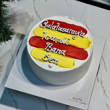 Taraftar Konseptli Yazılı Pasta