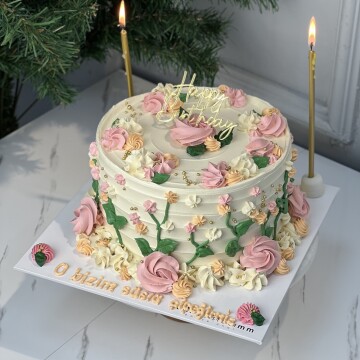 Vintage Dizayn Çiçek Dizaynlı Pasta