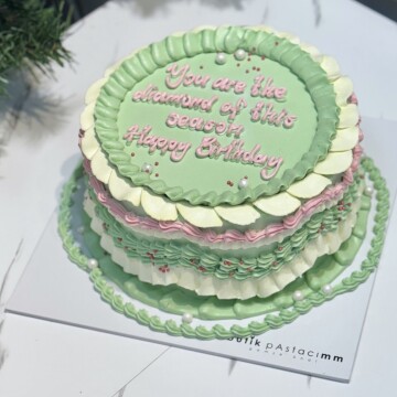 Vintage Dizayn Kremalı Pasta