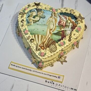 Vintage Resim Baskılı Pasta